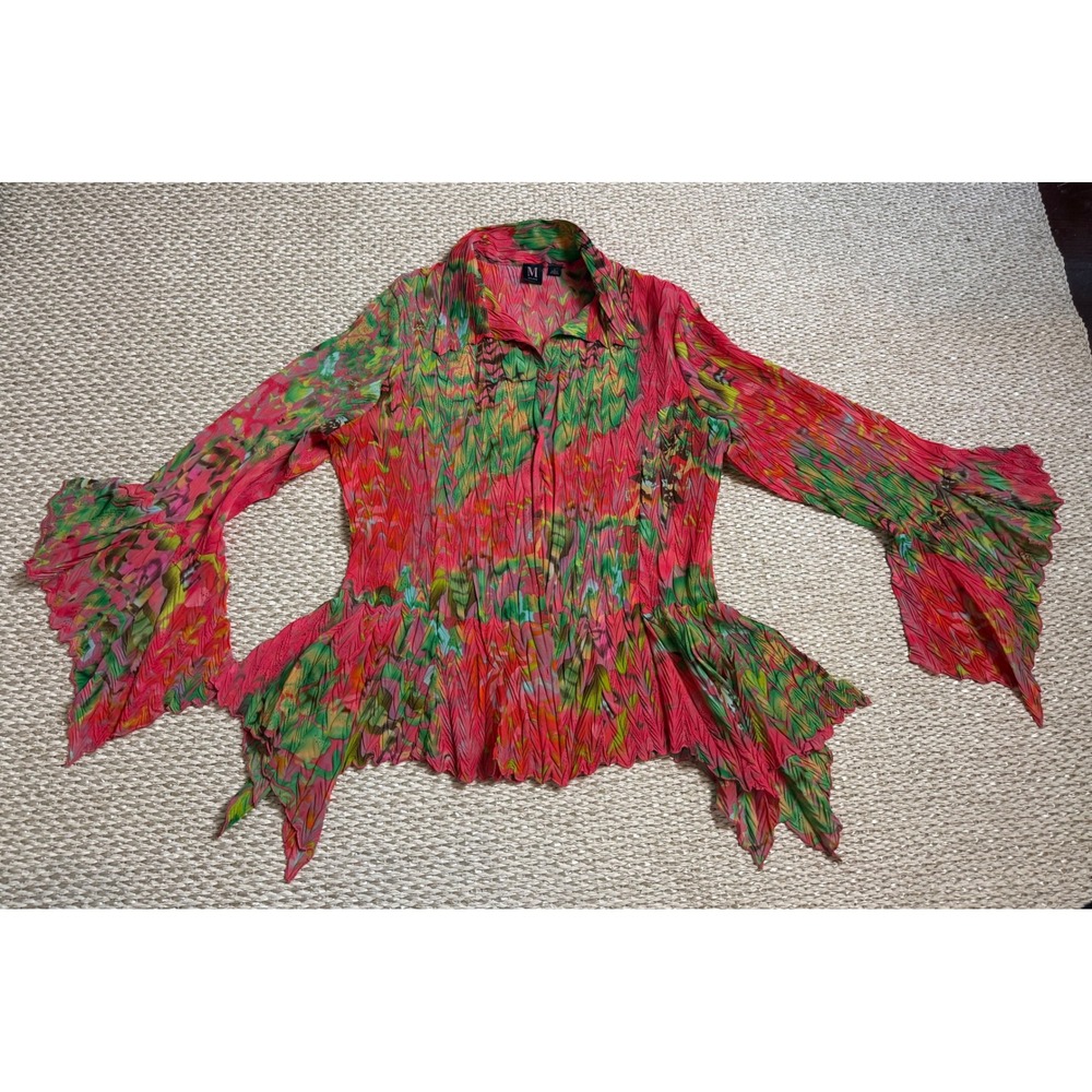 Milano Abstract Plisse Bell Sleeve Handkerchief Hem Blouse L wearable art top